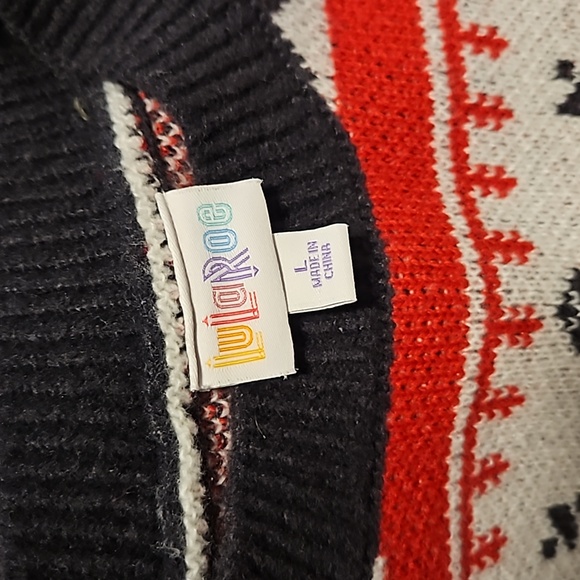 LuLaRoe Christmas sweater - Picture 5 of 6